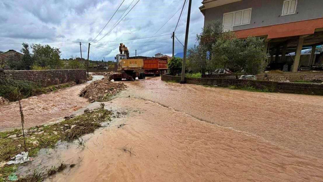 Σοβαρά προβλήματα από την κακοκαιρία στη Δρόπολη και το Πωγώνι