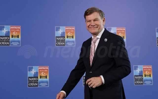 Ο Γερμανός ΥΠΕΞ αναβάλει επίσκεψή του στην Κίνα