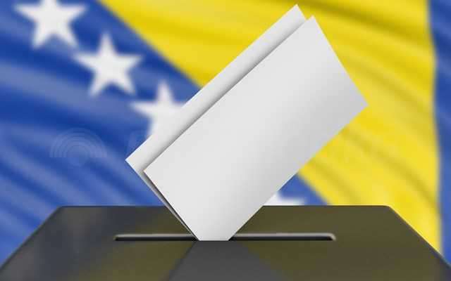 Εκλογές στη Βοσνία: Ο υποψήφιος Κάραν, άνθρωπος του παυθέντα πρώην προέδρου Ντόντικ, κερδίζει τις προεδρικές εκλογές