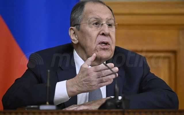 Απειλές Λαβρόφ για "ρωσική απάντηση" σε περίπτωση ανάπτυξης ευρωπαϊκών στρατευμάτων στην Ουκρανία