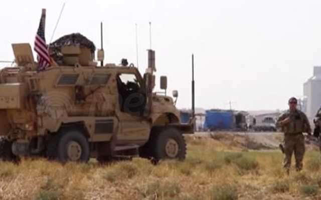 Reuters: Οι ΗΠΑ ετοιμάζονται να αναπτύξουν στρατιωτική παρουσία σε αεροπορική βάση στη Δαμασκό