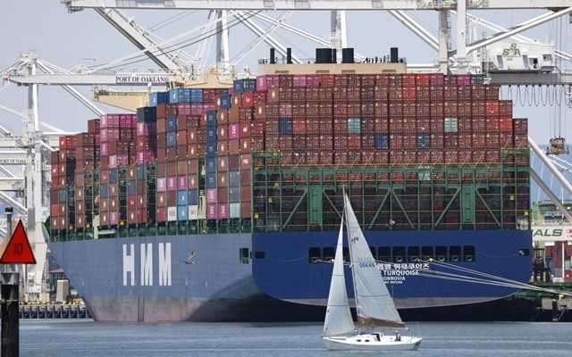 Οι εργαζόμενοι της Zim καλούν το Τελ Αβιβ να μπλοκάρει την εξαγορά από τη Hapag-Lloyd