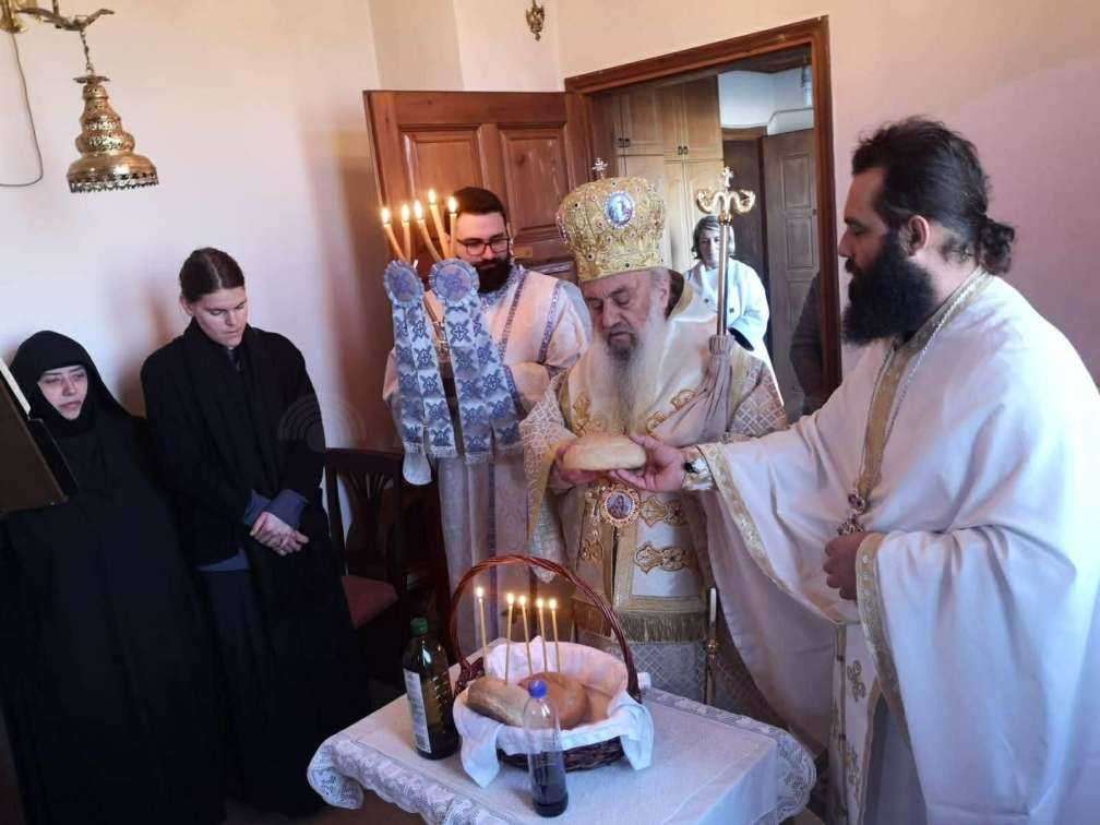 Θυρανοίξια του ναού της Σκήτης της Αγίας Άννης στο Αργυρόκαστρο