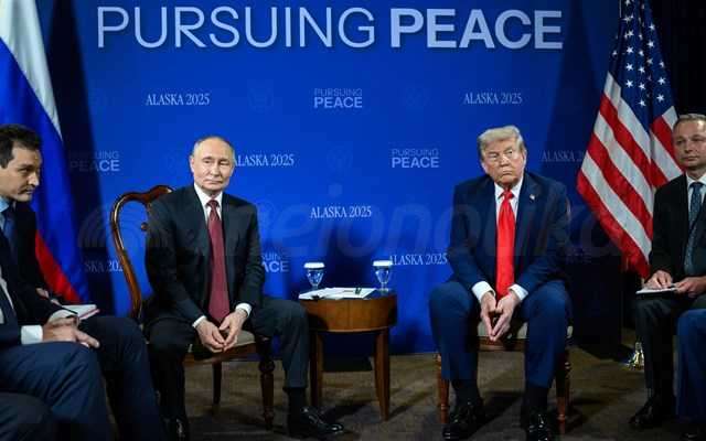 Τα πολλαπλά παράδοξα του σχεδίου Τραμπ για την Ουκρανία