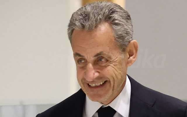 Εκτός φυλακής από σήμερα ο Νικολά Σαρκοζί - Θα τεθεί υπό δικαστική επιτήρηση