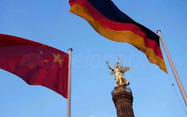 Γερμανία και Κίνα ζητούν ενίσχυση εμπορικών δεσμών και αποκλιμάκωση εντάσεων