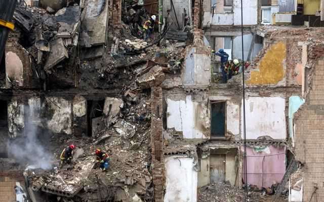 Ουκρανία: "Τρομοκρατική αντίδραση" στο ειρηνευτικό σχέδιο των ΗΠΑ τα ρωσικά πλήγματα