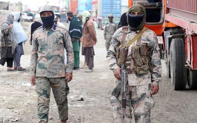 Πακιστάν: Τουλάχιστον 3 νεκροί σε επίθεση καμικάζι εναντίον δυνάμεων ασφάλειας των συνόρων