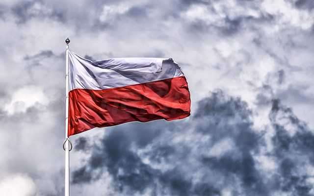 Η Πολωνία ανοίγει και πάλι δύο συνοριακά περάσματα με τη Λευκορωσία