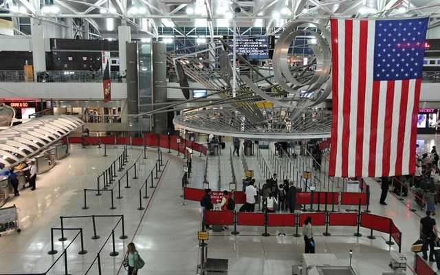 ΗΠΑ: Η κυβέρνηση Τραμπ καθαιρεί 8 δικαστές αρμόδιους για υποθέσεις μετανάστευσης στη Νέα Υόρκη