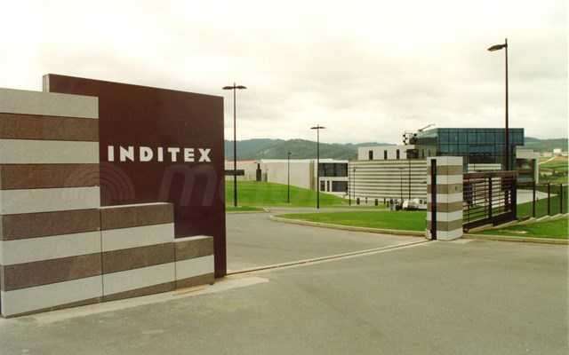 Οι εργαζόμενοι στον όμιλο Zara σχεδιάζουν κινητοποιήσεις την Black Friday, έξω από καταστήματα σε χώρες της Ευρώπης