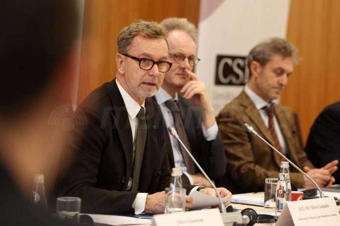 Η ΕΕ ζητά αυστηρά οικονομικά μέτρα κατά του οργανωμένου εγκλήματος στην Αλβανία